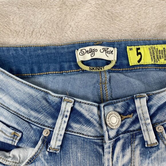 Indigo Rein Jeans Size 5 Light Blue Denim Distressed With Raw Hem and Selvage - Picture 11 of 14